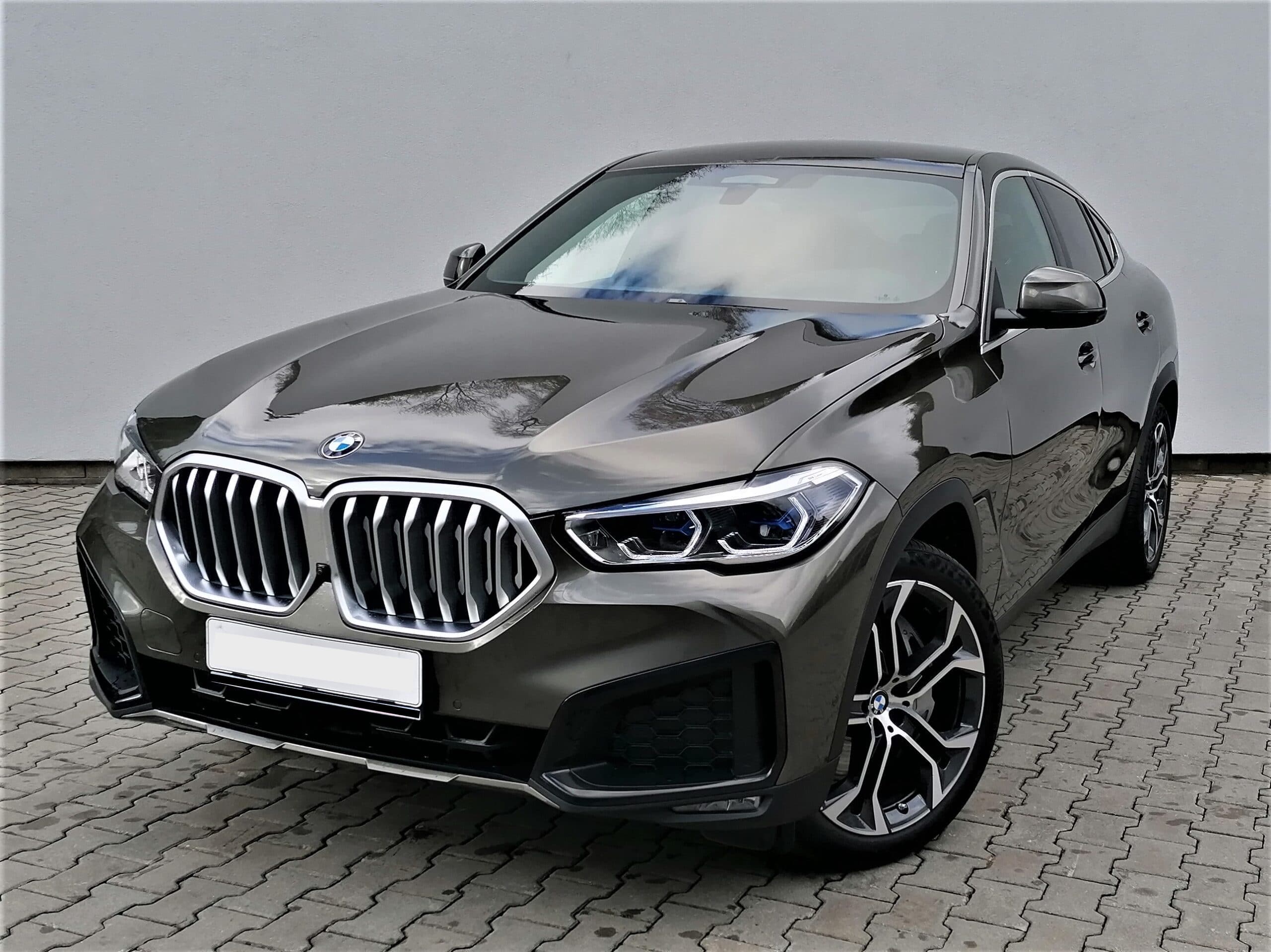 BMW X6 40d xDrive Mpaket | předváděcí auto | skladem | šedá metalíza | online nákup | online prodej | super cena | autoibuy.com